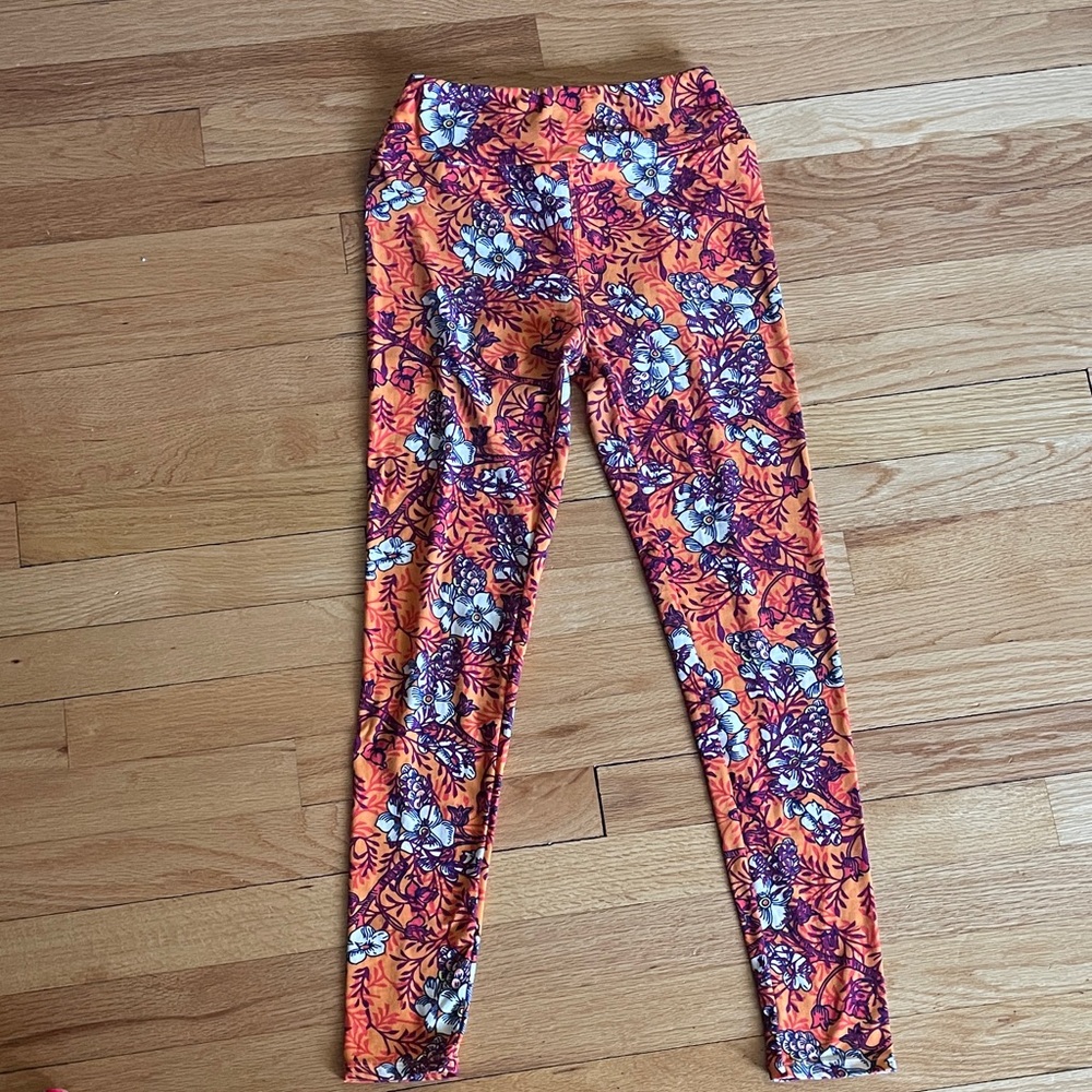 Women’s LuLaRoe Leggings (OS) - Orange and Purple Floral